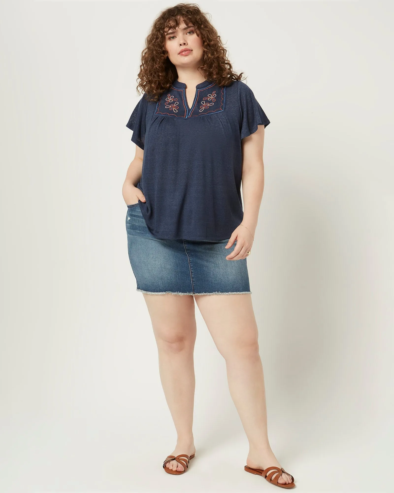 Caty Slub with Yoke Embroidery | Navy