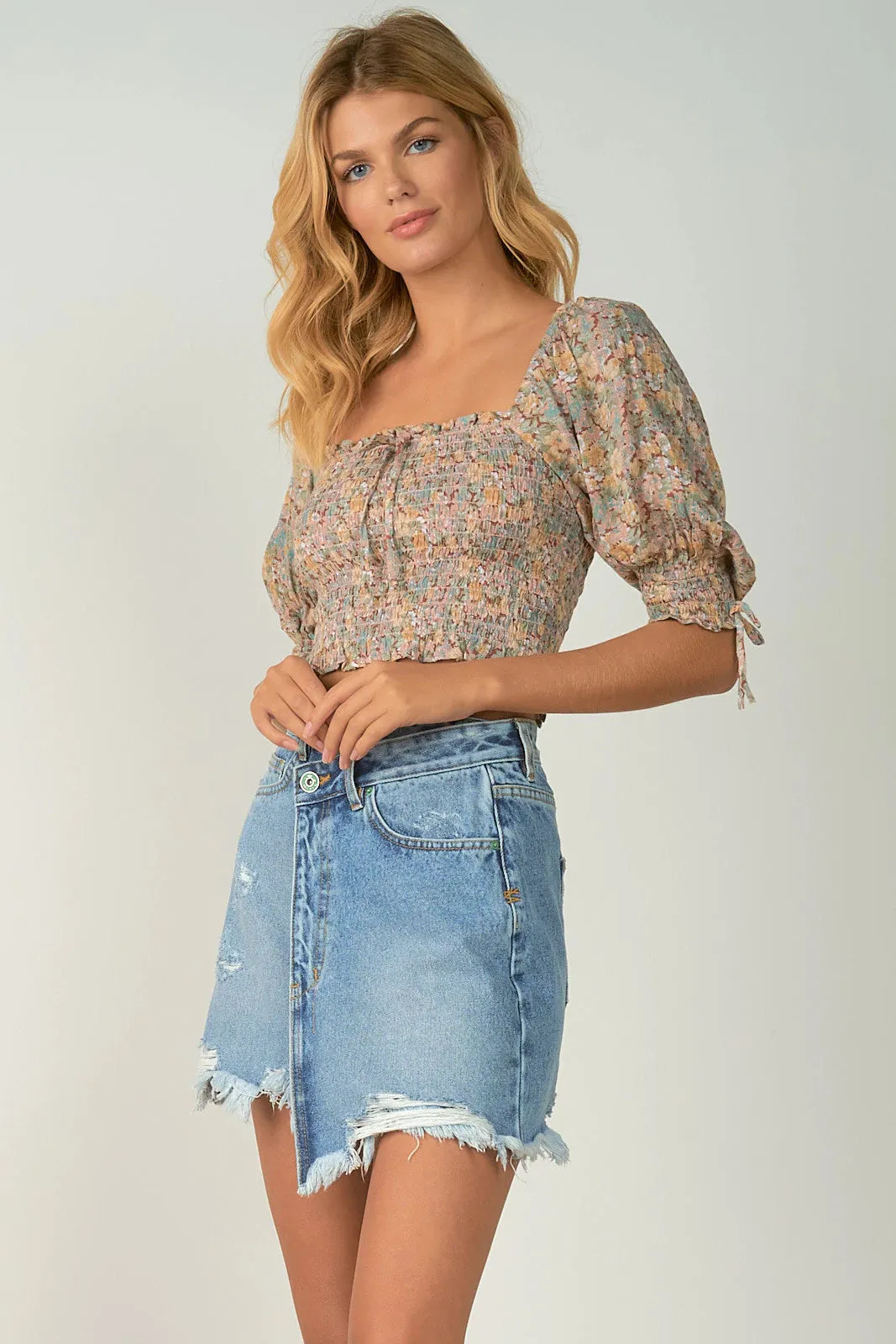 Elan Emmy Dusty Rose Floral Print Puff Sleeve Top