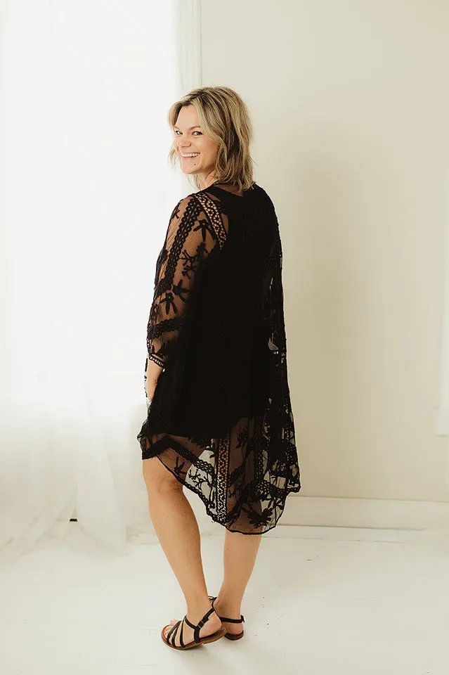 Embroidered Mesh Leaf Kimono