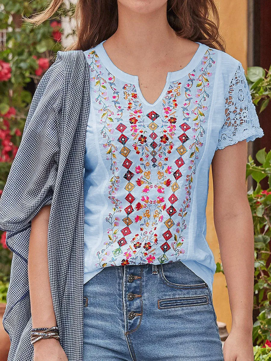 Fashionable Bohemian Printed V-neck Lace Short-sleeved T-shirt