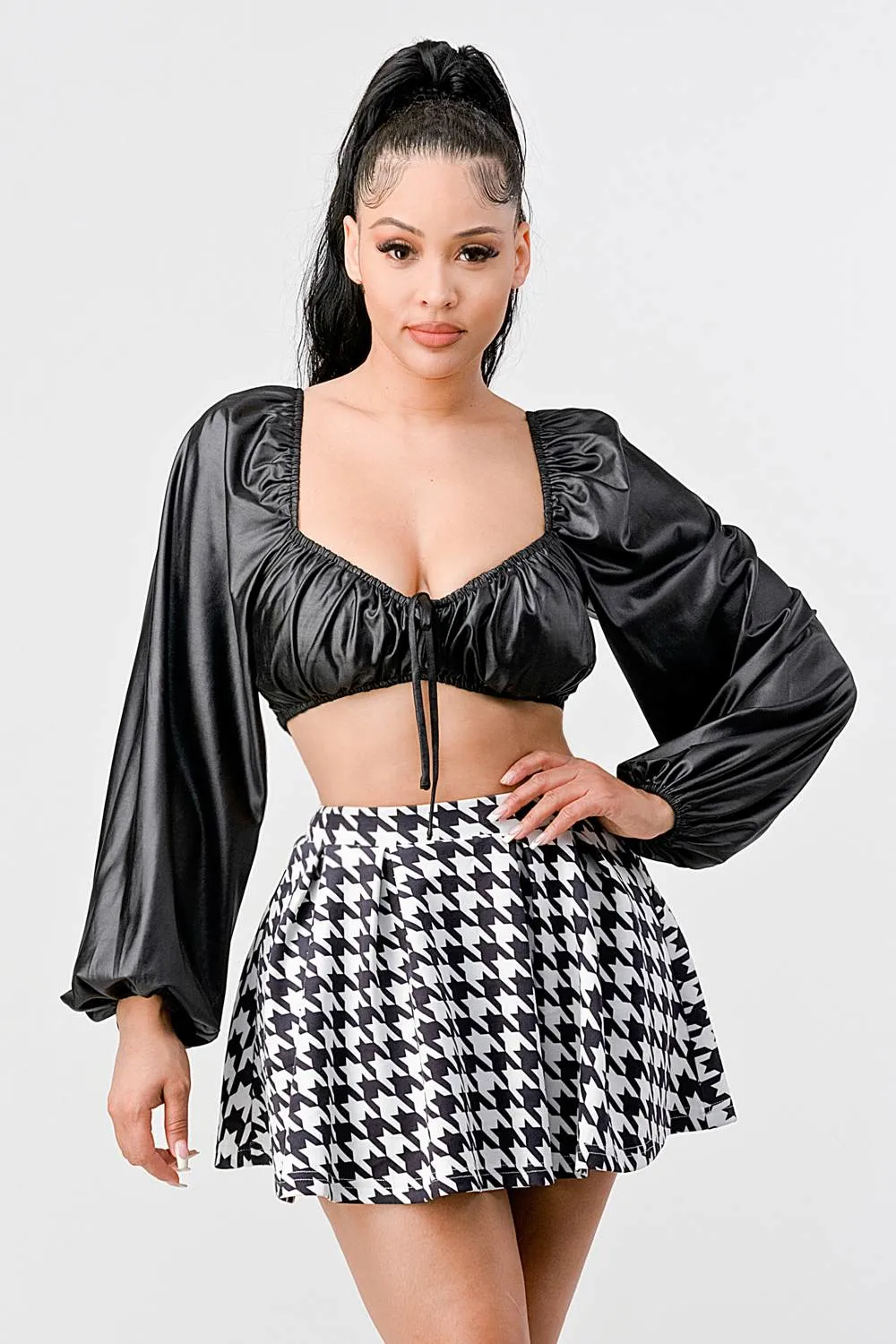 LUX COATING RUCHED SQUARE NECK CROP TOP