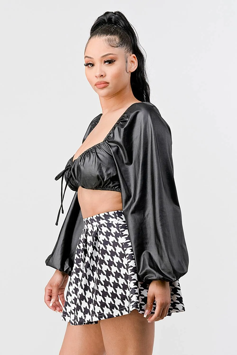 LUX COATING RUCHED SQUARE NECK CROP TOP